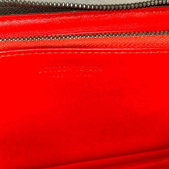 Bottega long zippy brown and red wallet - Picture 8 of 15